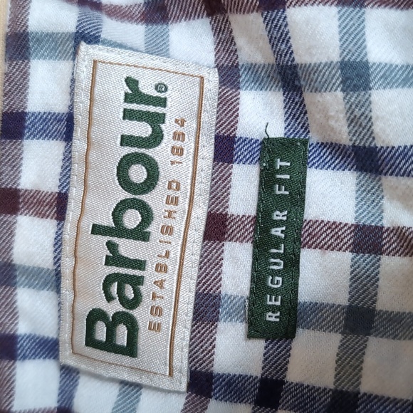Barbour Barrell Classic Plaid Long Sleeve Button Down Size XL Corduroy Flip Cuff - Picture 3 of 9